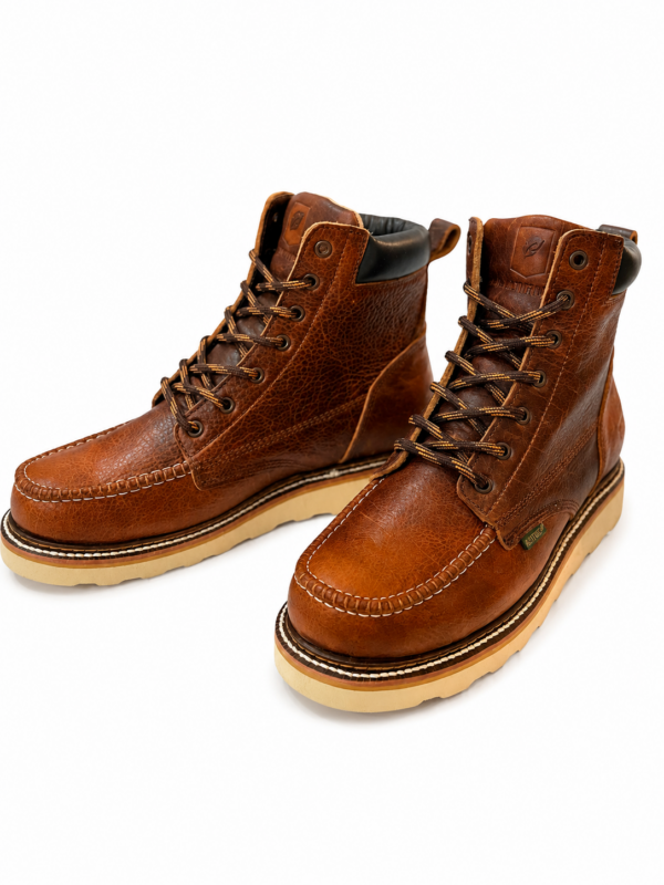 Tan sole roofer boot